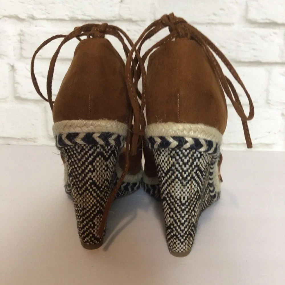 Bohemian Western Aztec Wedge Espadrille Size 9.5